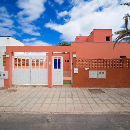 Long Beach By Canariasgetaway Corralejo Luaran gambar