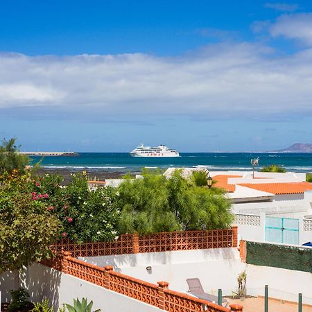 Long Beach By Canariasgetaway Corralejo Luaran gambar