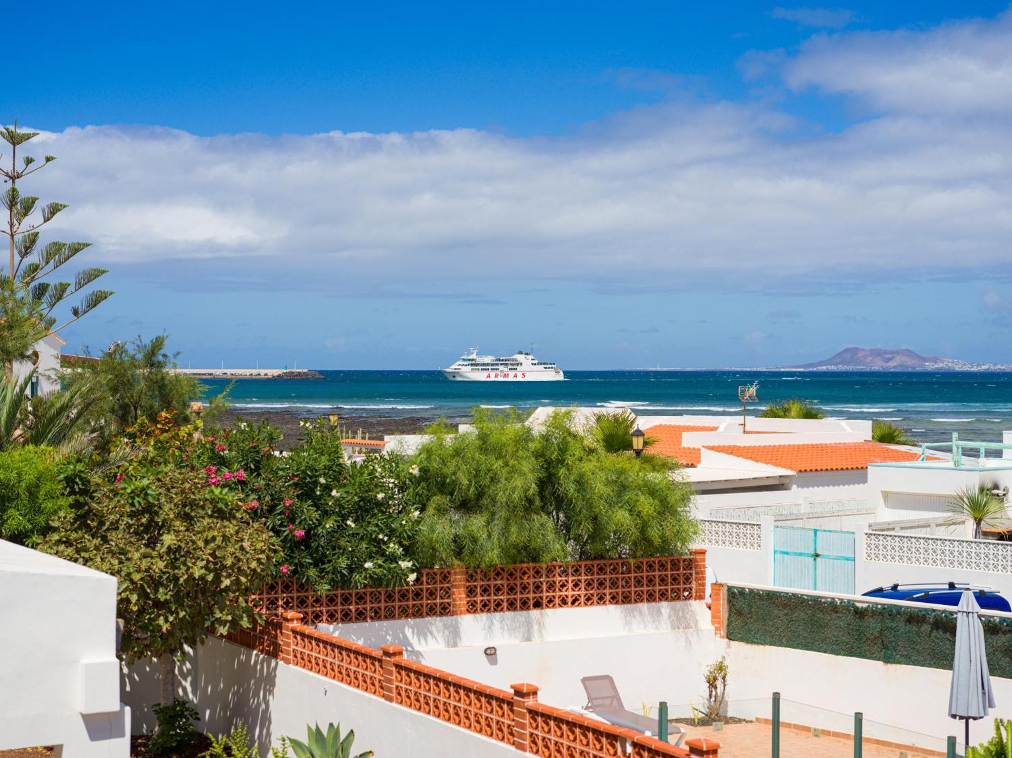 Long Beach By Canariasgetaway Corralejo Luaran gambar