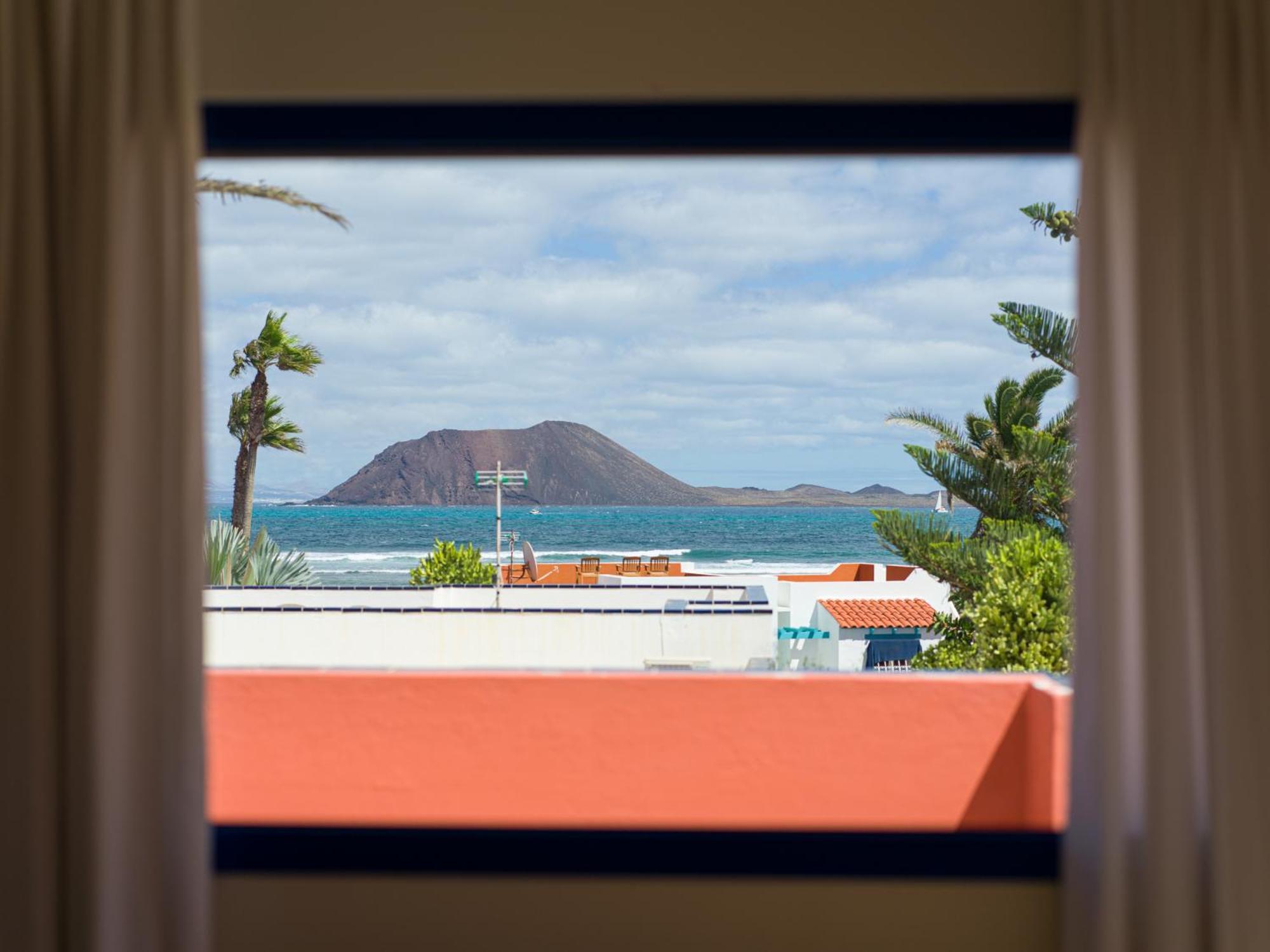 Long Beach By Canariasgetaway Corralejo Luaran gambar